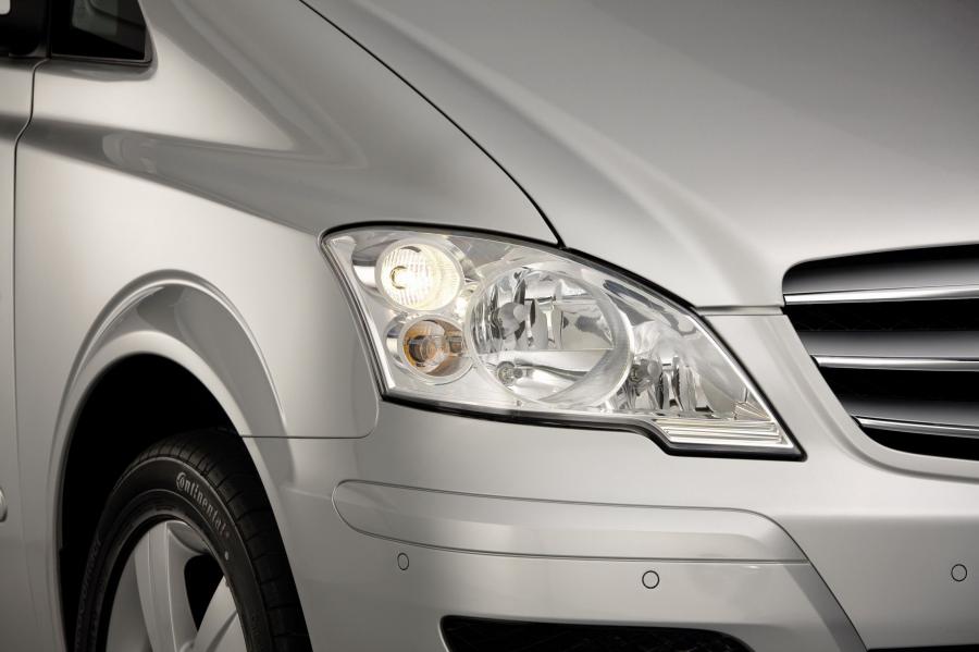  Mercedes-Benz Viano 2011 года  (фото 16 из 140)